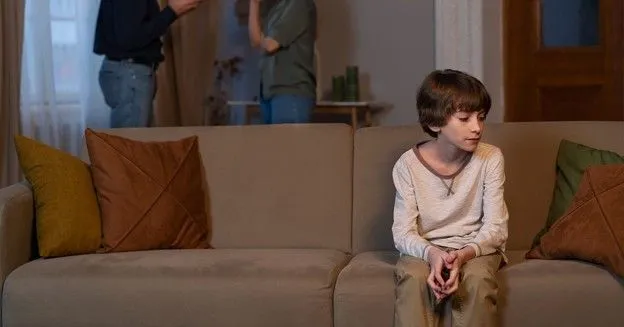 Can Childhood Trauma Affect Adult Relationships? Here Is What Therapy Reveals